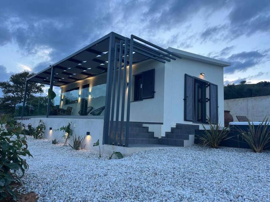 Ek Ornelakis, Luxury Country House With Jacuzzi Ханья Экстерьер фото